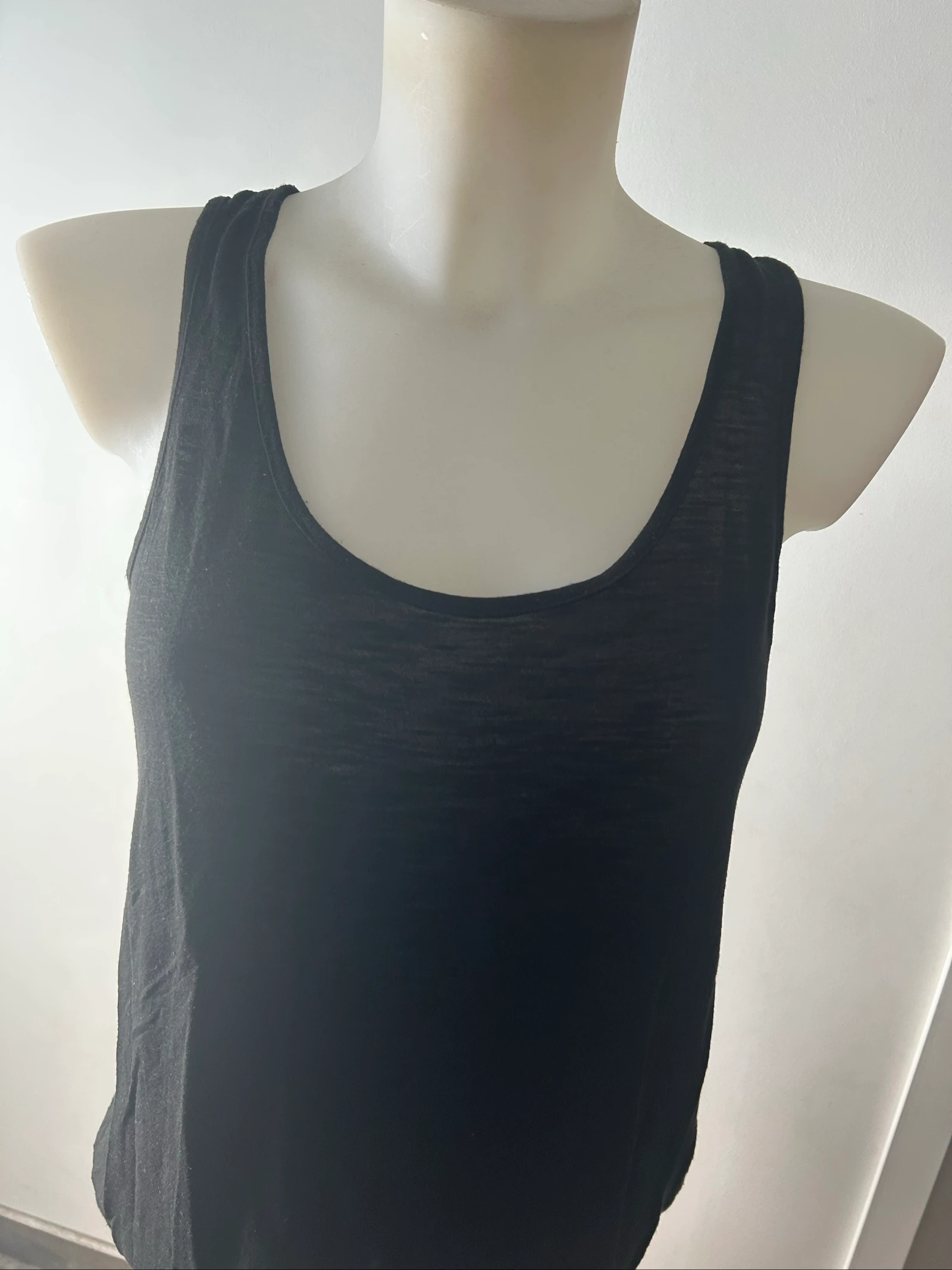 Tanktop met V-hals in de rug – photo 2
